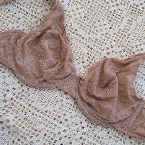 38D Calvin Klein convertible lace bra, taupe color